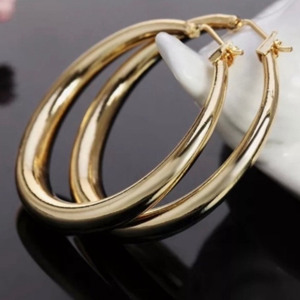 Brand New 18k Gold Plated Over 925 Sterling Silver Size: Approximately 2” - Picture 2 of 3